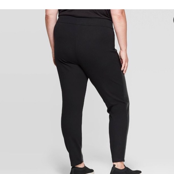 Faux Leather Ponte Leggings Ava & Viv Black 3x - Picture 2 of 7